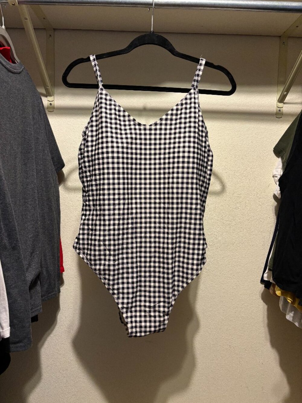 DownEast Basics Women's Large Black White Gingham One Piece Swimsuit Strappy Bac